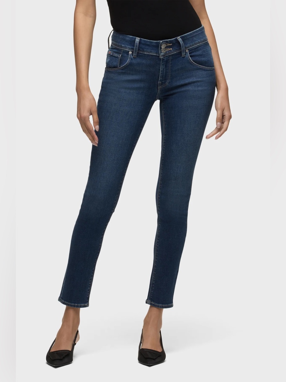 HUDSON‎ Women's Collin Skinny Low-Rise Dark Wash Full Length Jean, Size 28